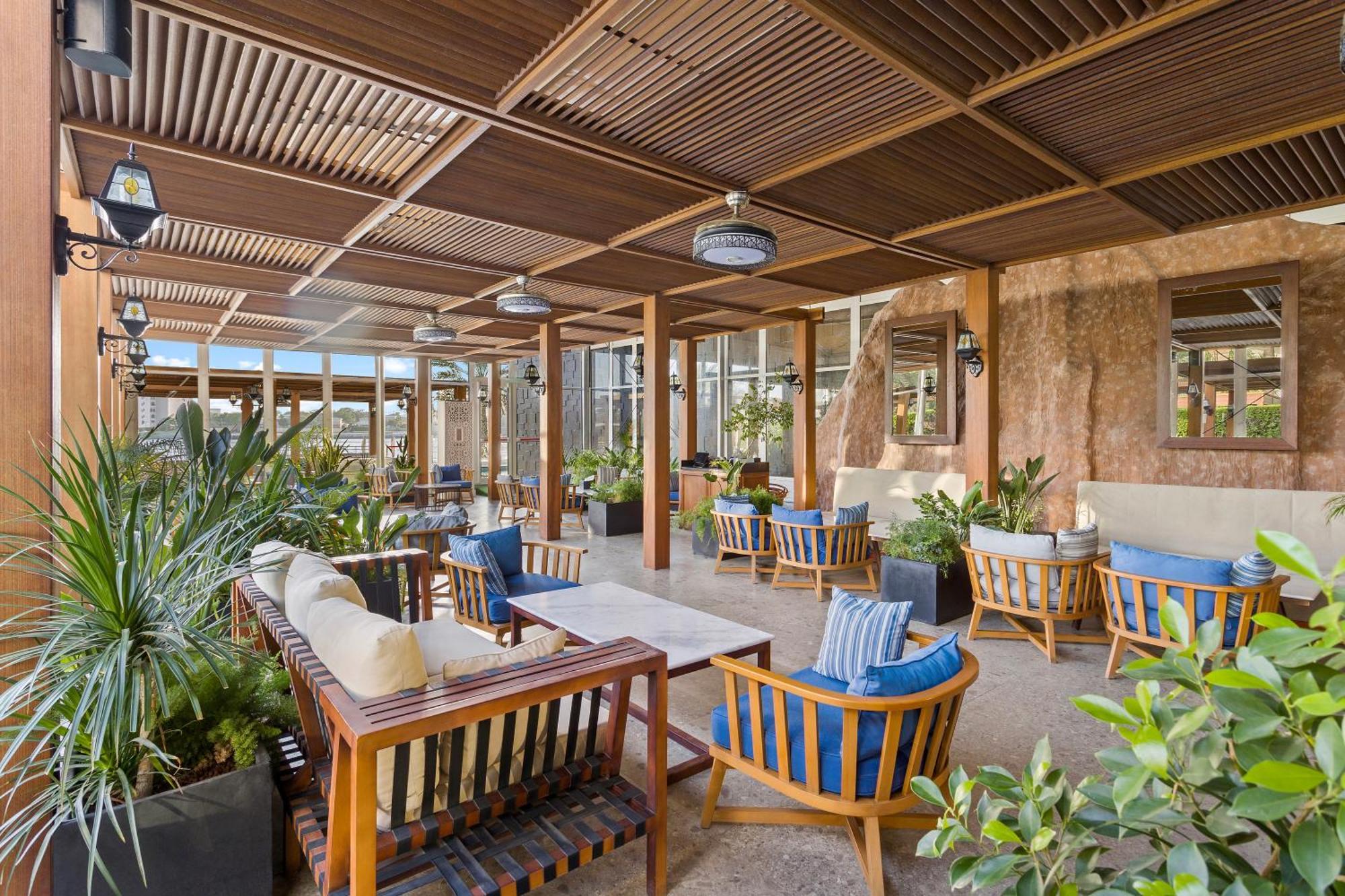 Отель Fairmont Bab Al Bahr Абу-Даби Экстерьер фото The Terrace at the Westin La Jolla